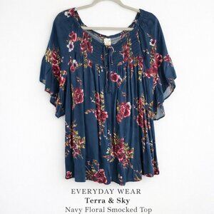Plus Size Terra & Sky Navy Floral Smocked Rayon Top 0X 14W